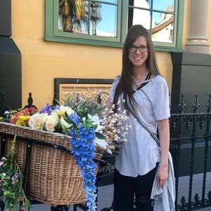 Meet your Posher, Emily